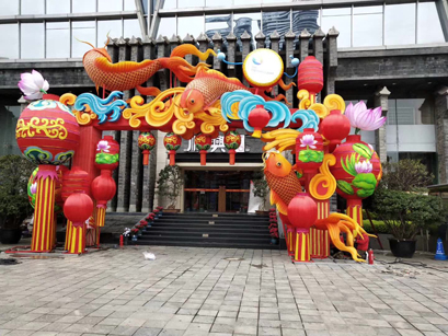 鲤鱼跃龙门